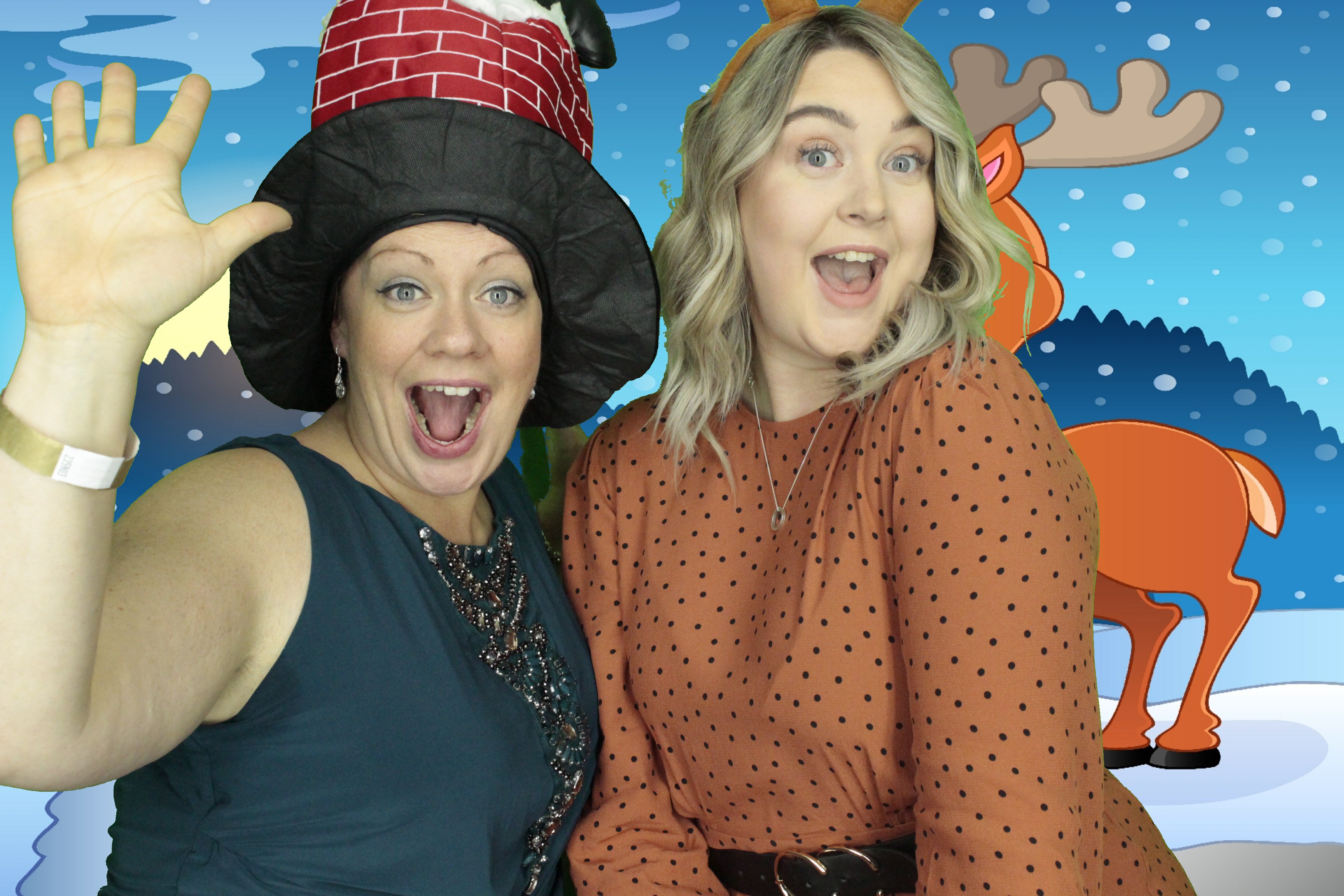Waitrose Christmas Party 2019 | View more photos from the event at gallery.myphotoboothexperience.co.uk/u/MyPhotoBoothExperienceLtd/Waitrose-Christmas-Party-2019